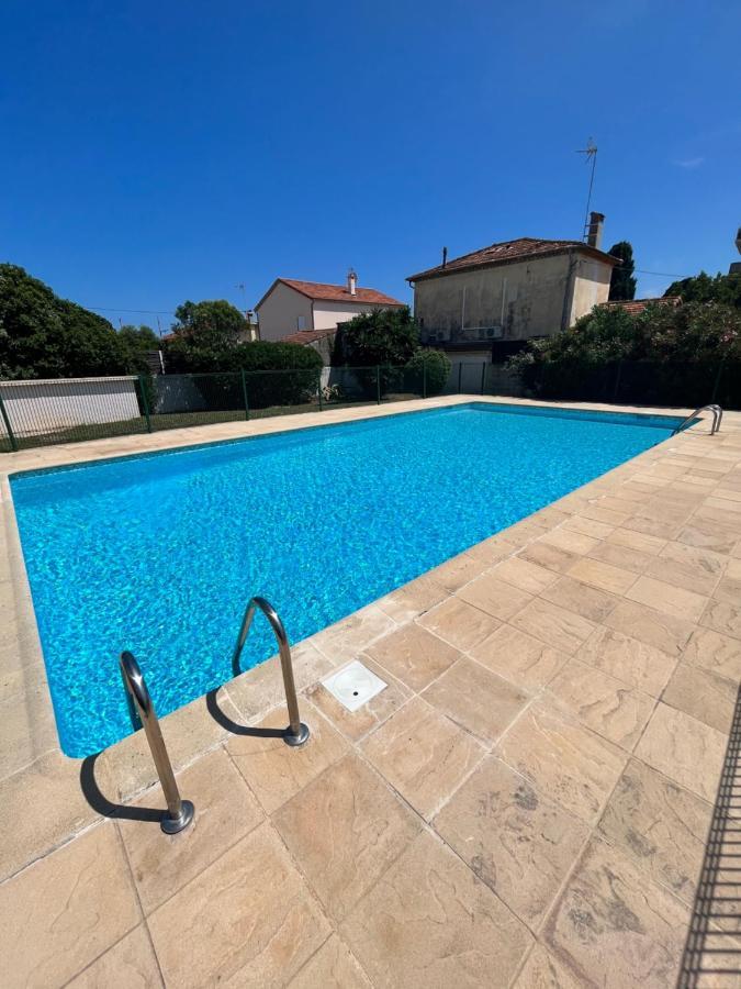 Grand Studio Proche Plage Antibes Buitenkant foto